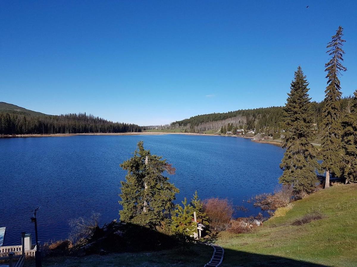 Lac Le Jeune Nature Resort Logan Lake Exterior foto